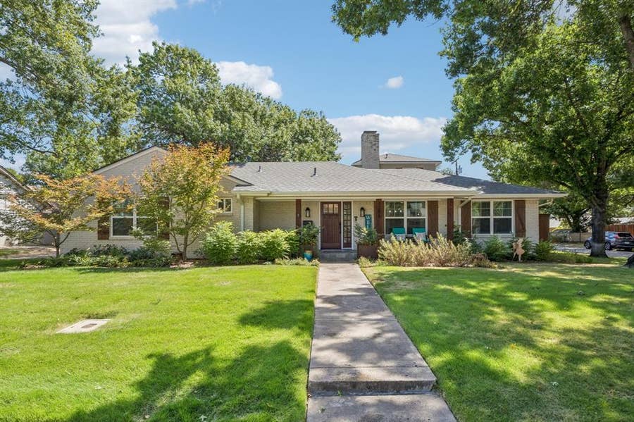 Property photo for 3306 Norcross Lane, Dallas, TX