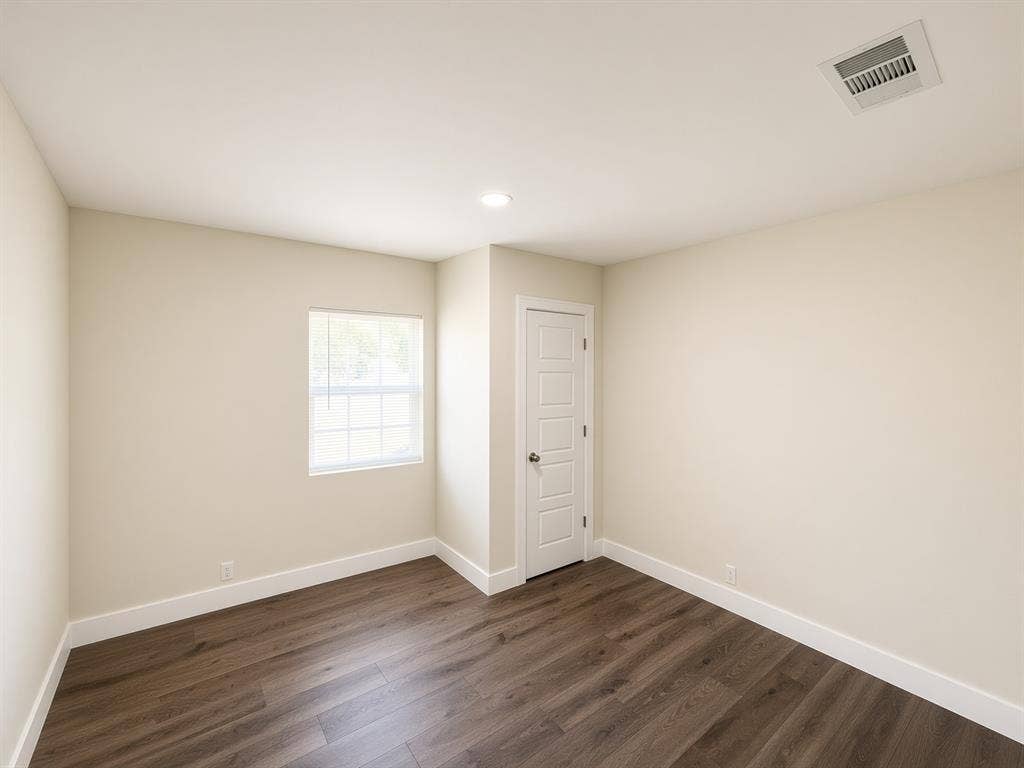 1205 Oak Street, Grand Prairie, TX 75050 1205 Oak Street, Grand Prairie, TX 75050