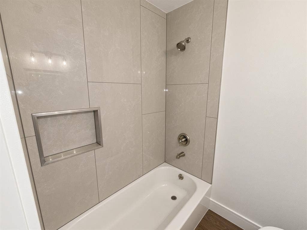 1205 Oak Street, Grand Prairie, TX 75050 1205 Oak Street, Grand Prairie, TX 75050