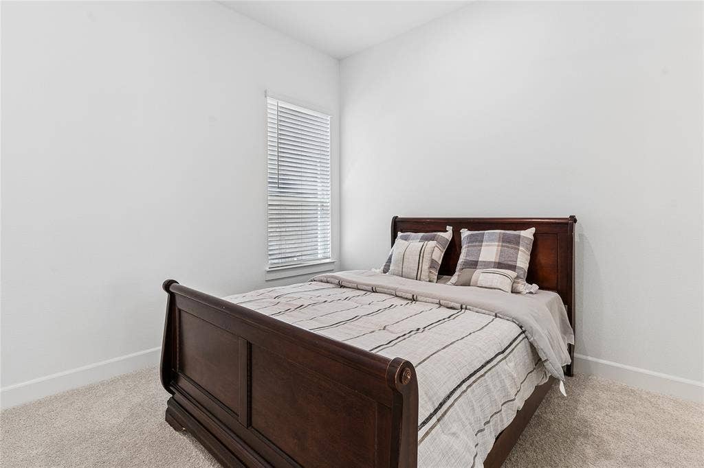 Window with horizontal blinds