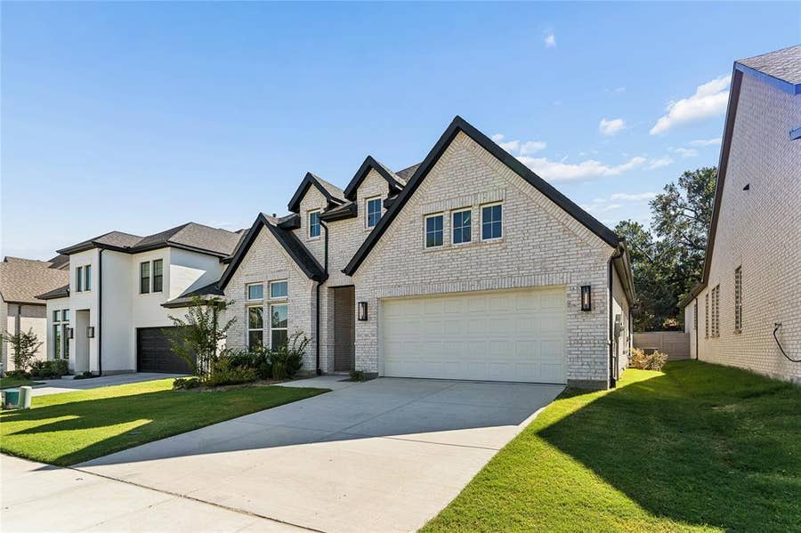 Property photo for 2216 Lakelet Drive, McKinney, TX
