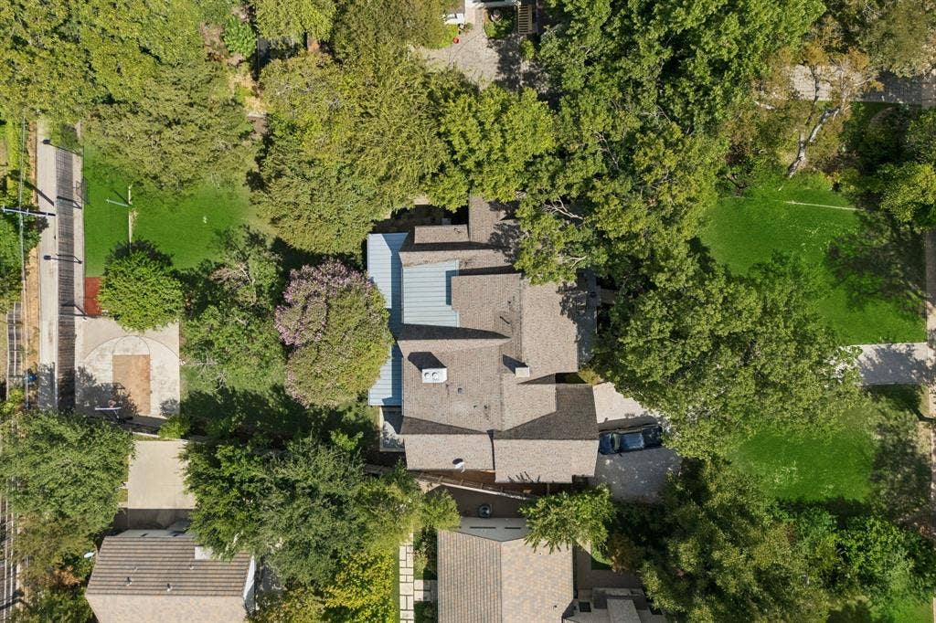 8319 Forest Hills Boulevard, Dallas, TX 75218 8319 Forest Hills Boulevard, Dallas, TX 75218