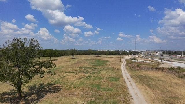 Property photo for 2235 N Interstate 35, Gainesville, TX