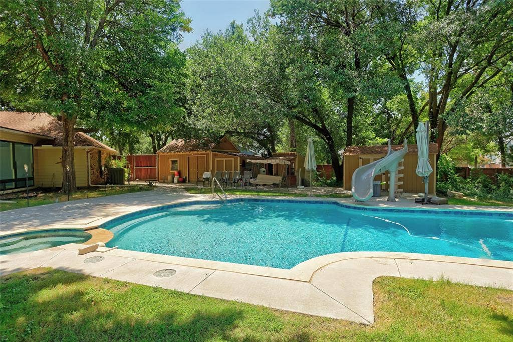 920 Raywood Circle, Plano, TX 75075
