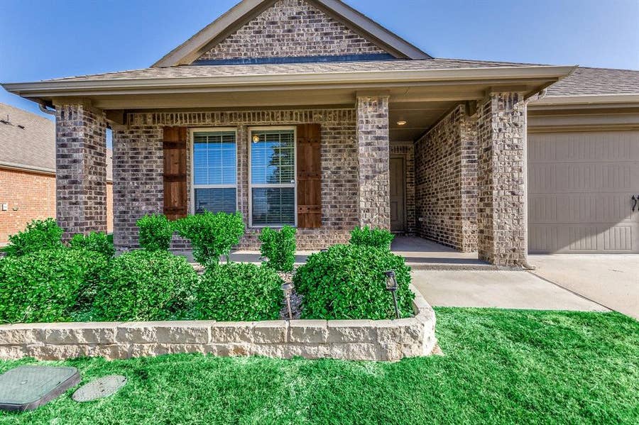 Property photo for 314 Gatecrest Drive, Fate, TX