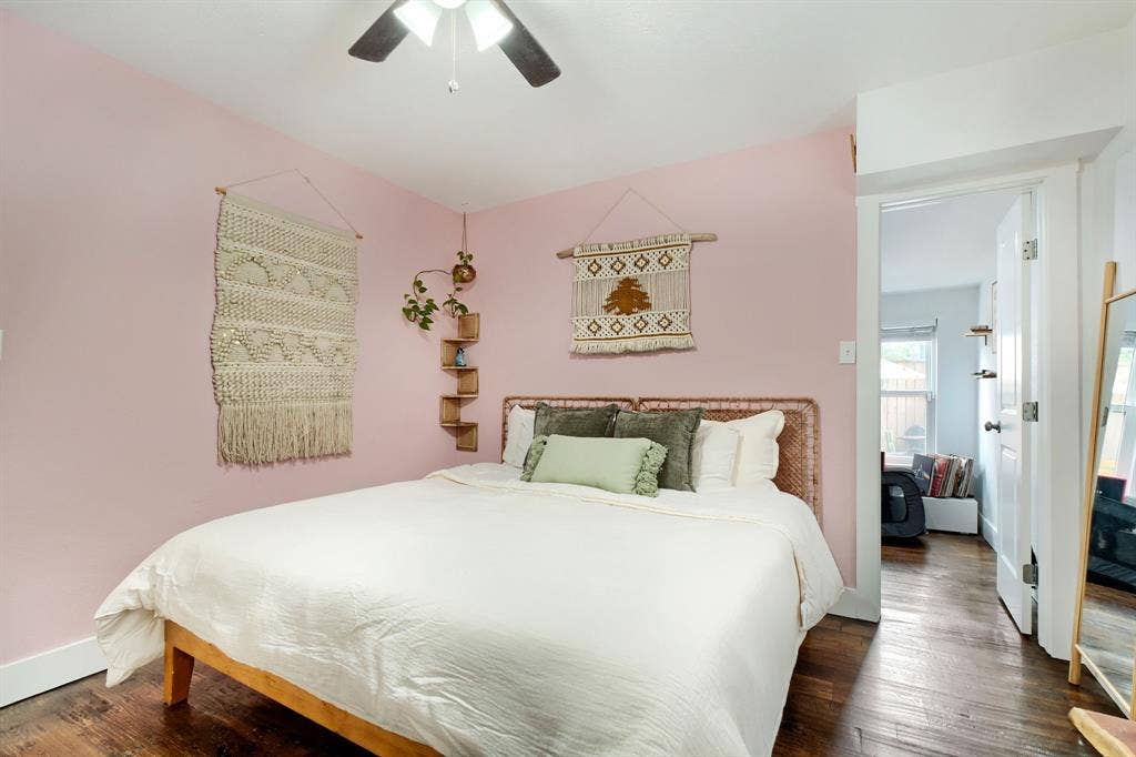 818 N Windomere Avenue, Dallas, TX 75208 818 N Windomere Avenue, Dallas, TX 75208