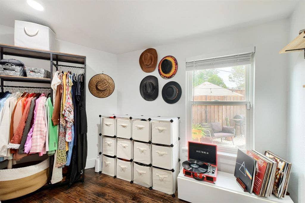 818 N Windomere Avenue, Dallas, TX 75208 818 N Windomere Avenue, Dallas, TX 75208
