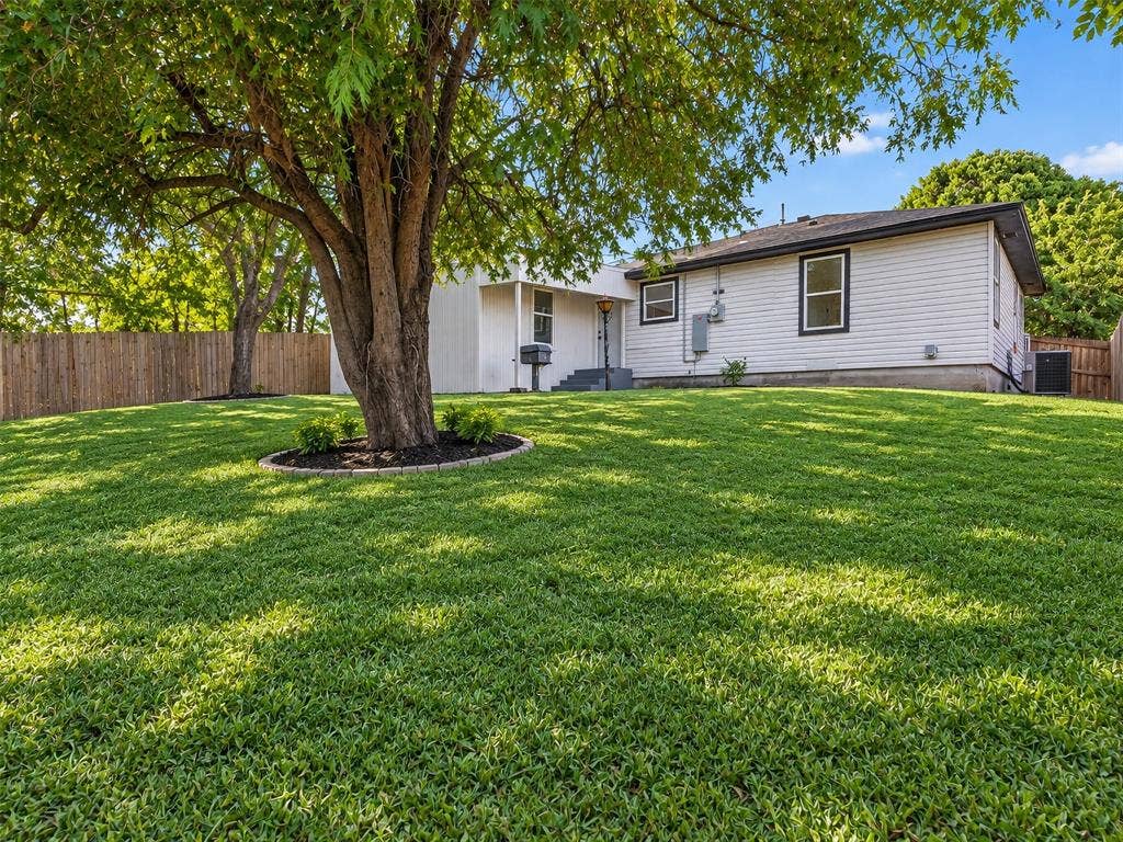 2352 Talco Drive, Dallas, TX 75241 2352 Talco Drive, Dallas, TX 75241