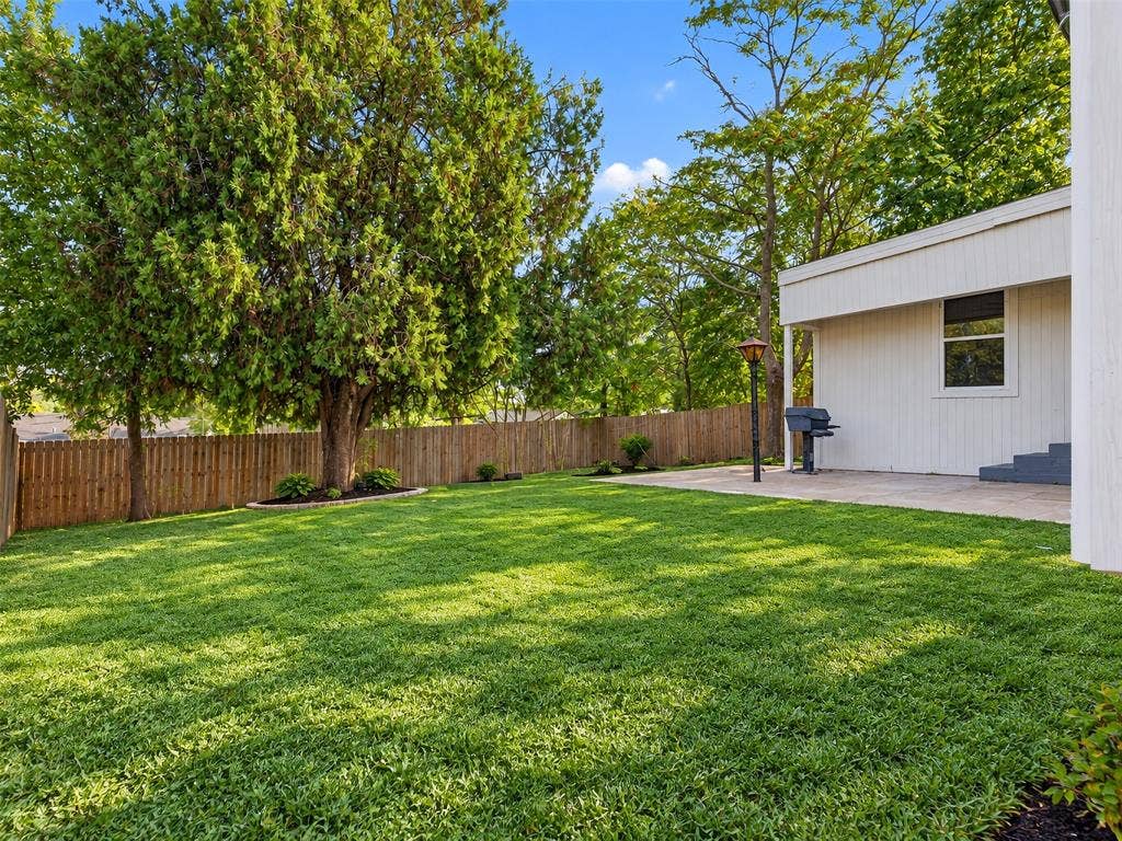 2352 Talco Drive, Dallas, TX 75241 2352 Talco Drive, Dallas, TX 75241
