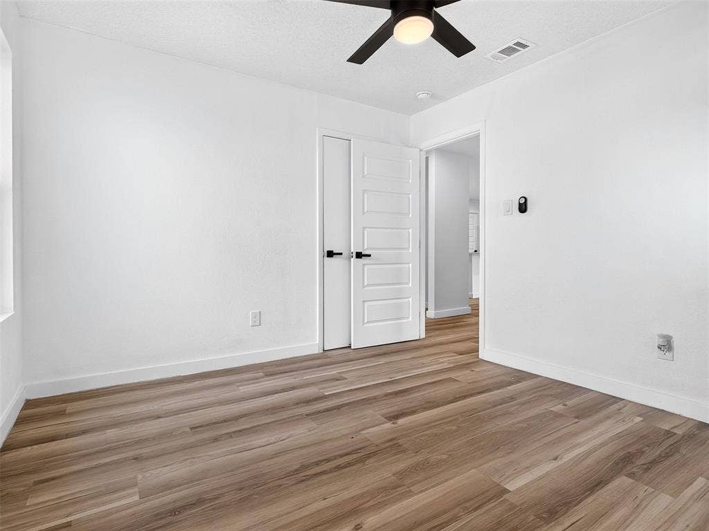 2352 Talco Drive, Dallas, TX 75241 2352 Talco Drive, Dallas, TX 75241