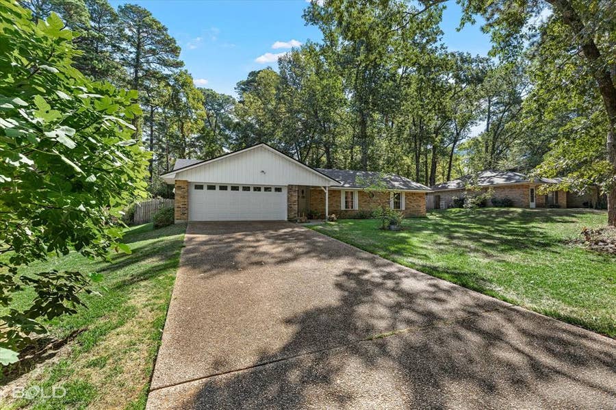 Property photo for 963 Town North Drive, Shreveport, LA