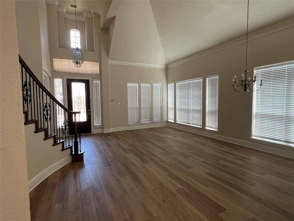 1228 Sandy Shore Road, Irving, TX 75063