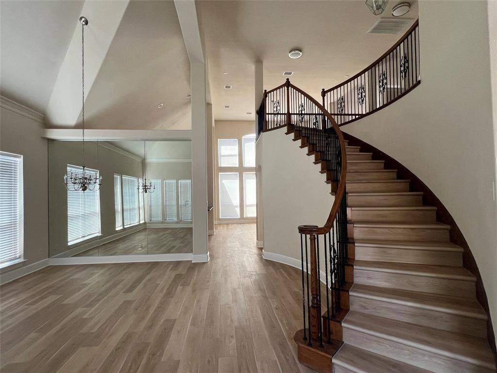 1228 Sandy Shore Road, Irving, TX 75063