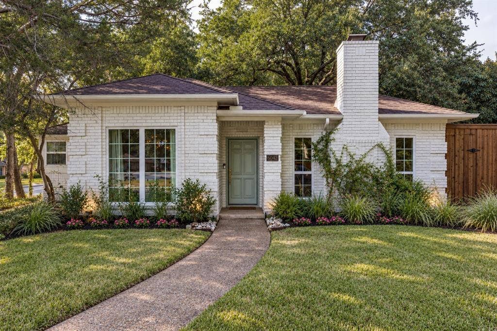 6042 Mercedes Avenue, Dallas, TX 75206 6042 Mercedes Avenue, Dallas, TX 75206