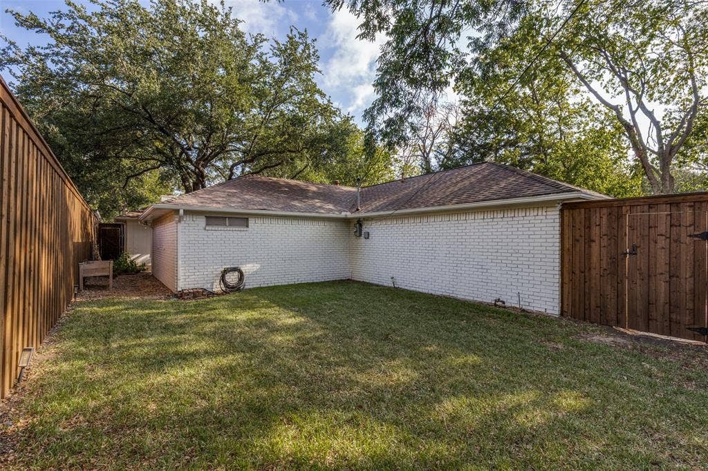 6042 Mercedes Avenue, Dallas, TX 75206 6042 Mercedes Avenue, Dallas, TX 75206