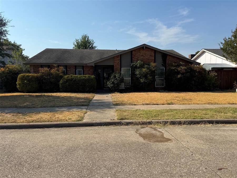 Property photo for 2706 Gayle Drive, Garland, TX