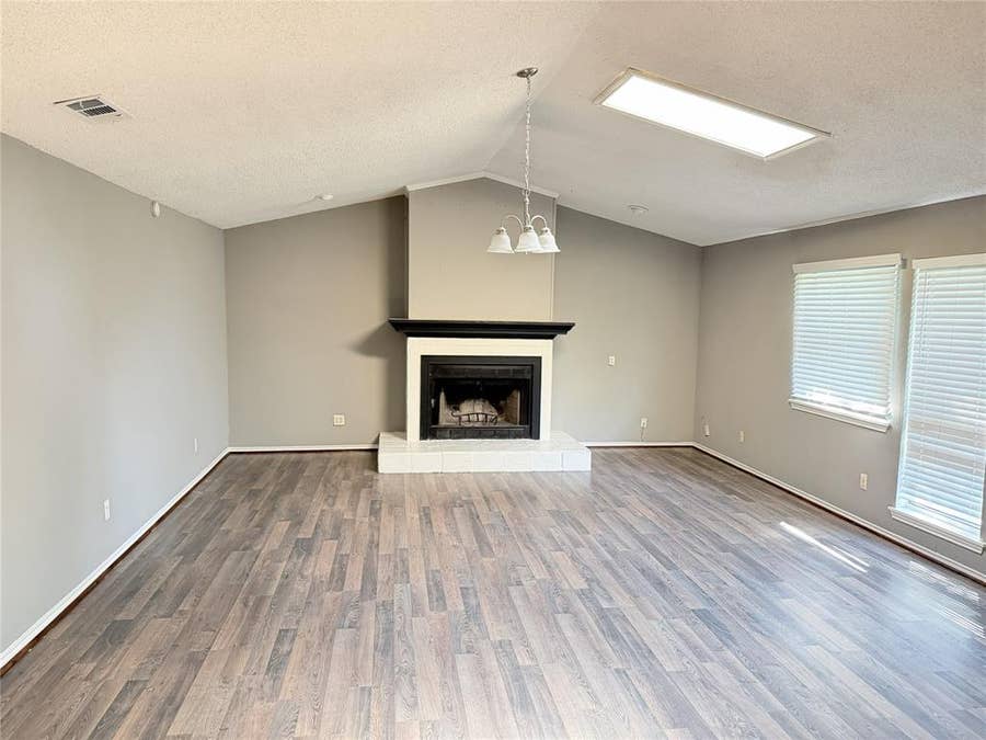 Property photo for 10350 Desdemona Drive, Dallas, TX