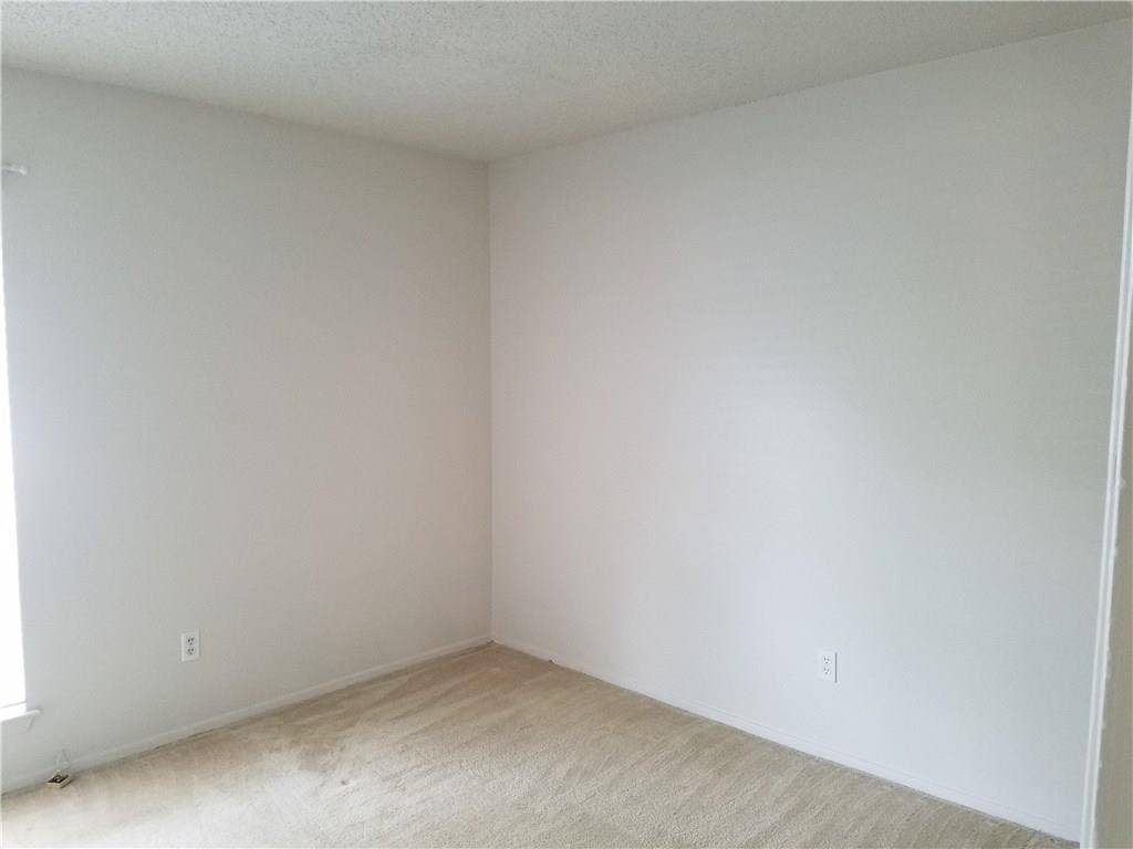 2724 BUFFALO Drive, Arlington, TX 76013