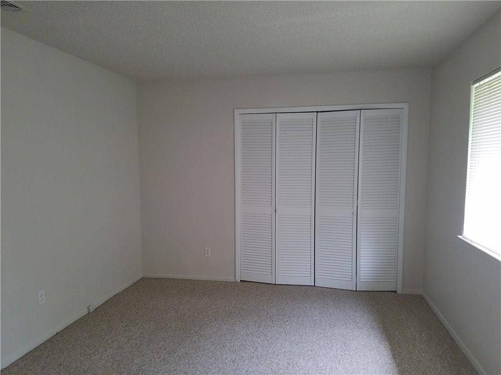 2724 BUFFALO Drive, Arlington, TX 76013