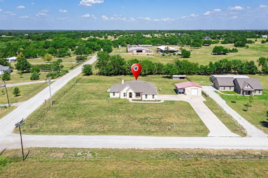 Property photo for 10133 Private Road 5393, Princeton, TX