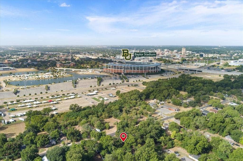 1212 Spring Street, Waco, TX 76704 1212 Spring Street, Waco, TX 76704
