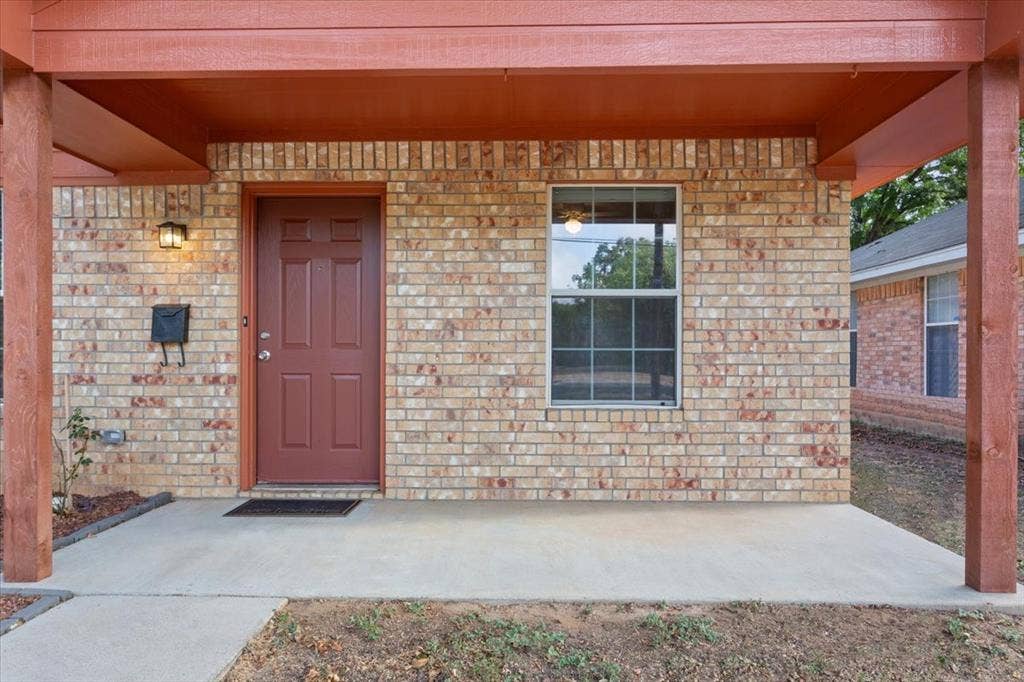 1212 Spring Street, Waco, TX 76704 1212 Spring Street, Waco, TX 76704