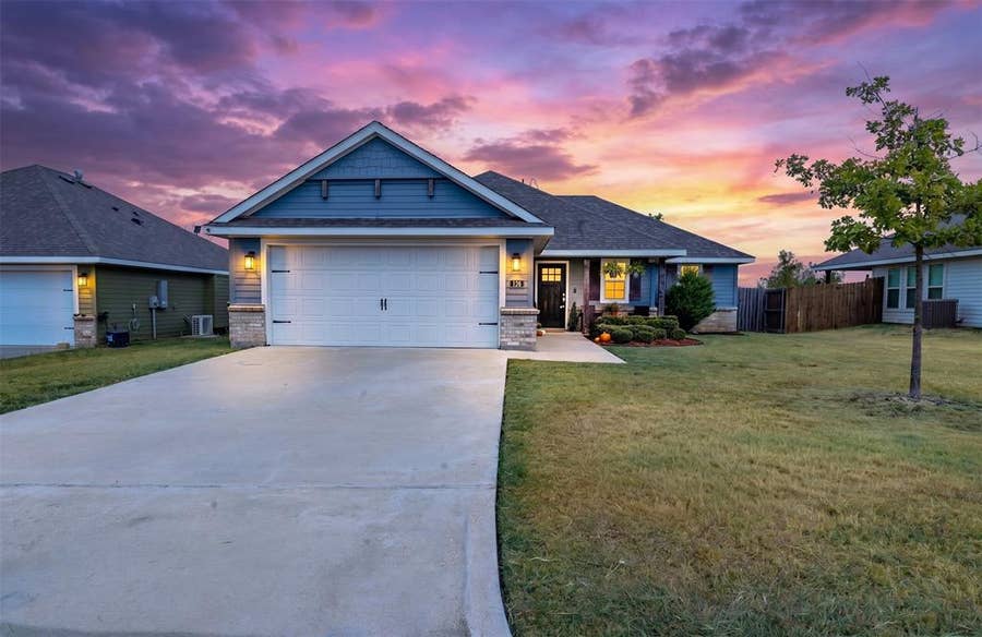 Property photo for 126 Johnson Lane, Hillsboro, TX