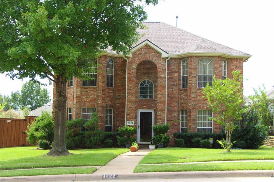 Property photo for 1422 Santa Fe Trail, Irving, TX