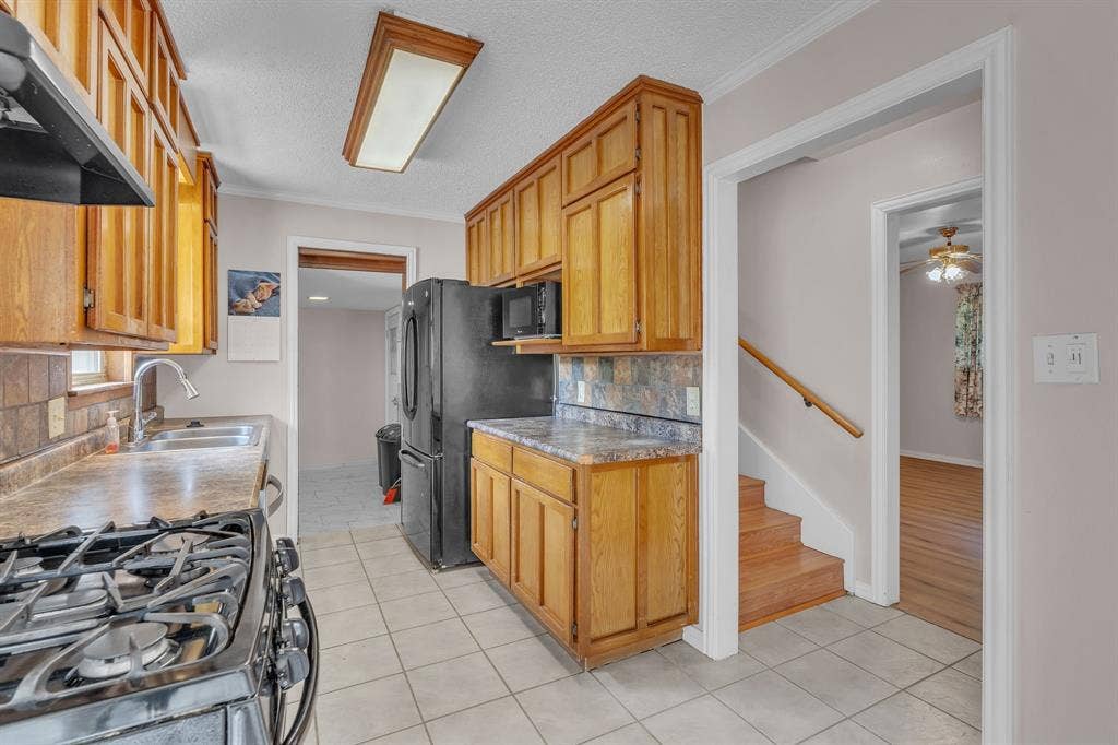 5629 Woodway, Fort Worth, TX 76133 5629 Woodway, Fort Worth, TX 76133