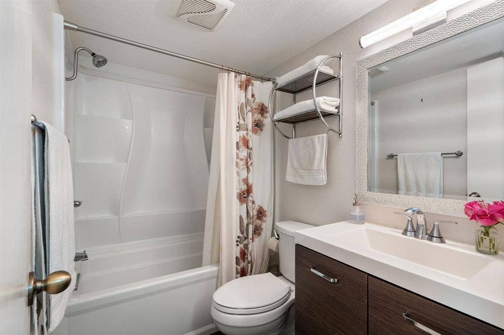 3244 High Brook Drive, Dallas, TX 75234 3244 High Brook Drive, Dallas, TX 75234