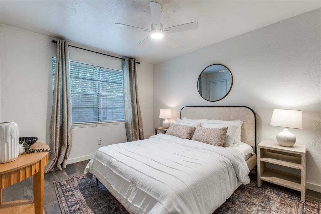 4525 Gilbert, #204, Dallas, TX 75219 4525 Gilbert, #204, Dallas, TX 75219