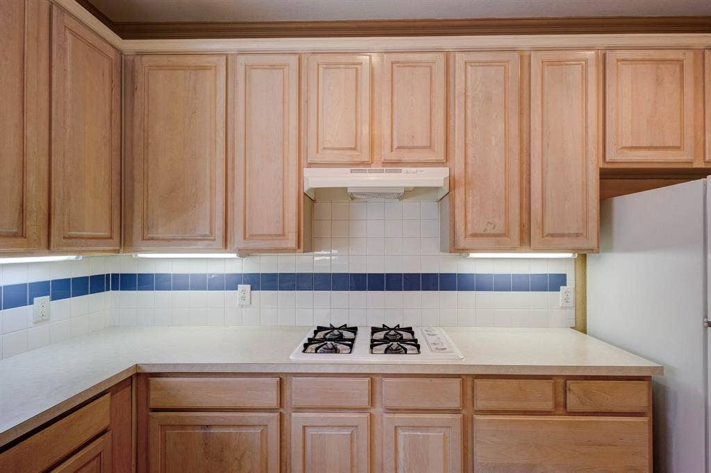 18722 Riverstone Court, Dallas, TX 75252