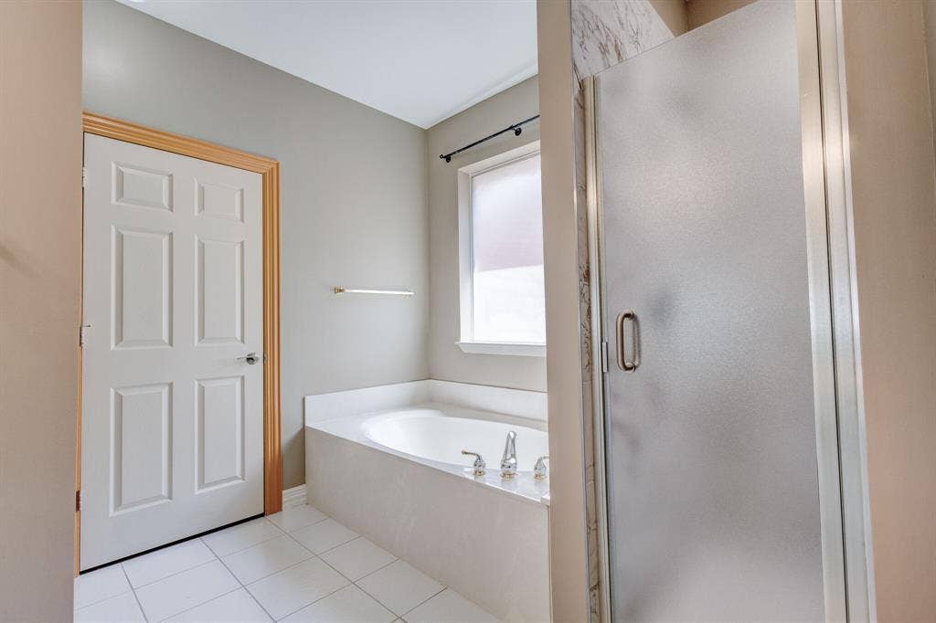 18722 Riverstone Court, Dallas, TX 75252