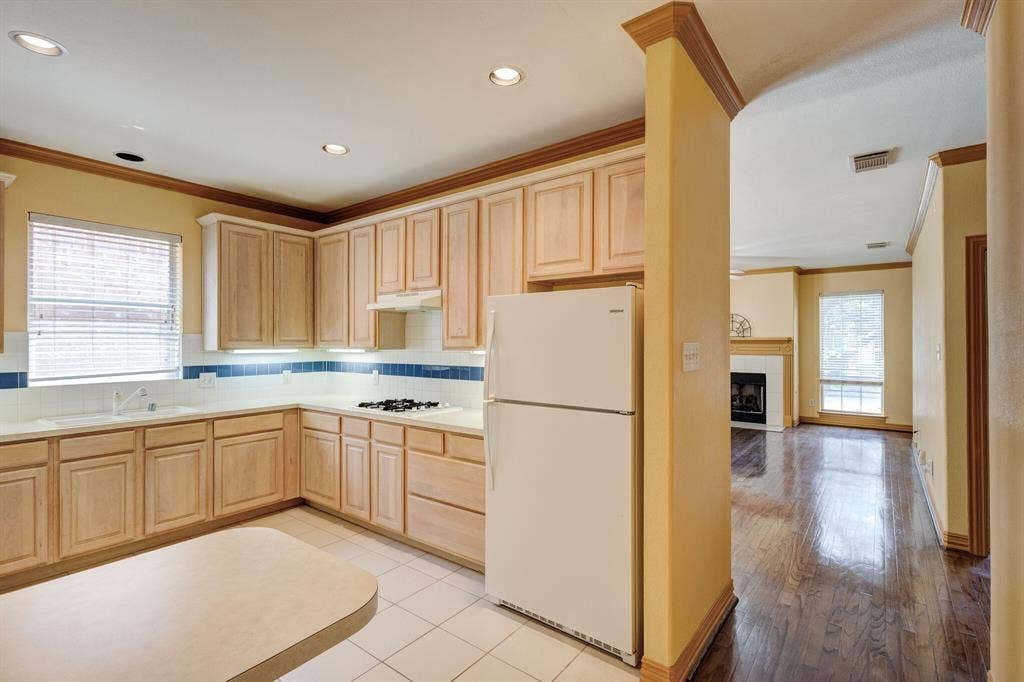 18722 Riverstone Court, Dallas, TX 75252