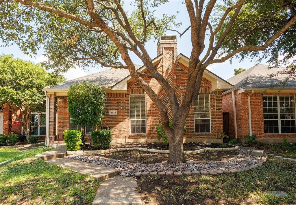 18722 Riverstone Court, Dallas, TX 75252