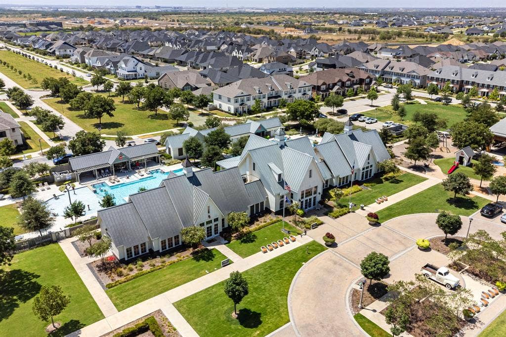 2244 Shorthorn Drive, Northlake, TX 76247 2244 Shorthorn Drive, Northlake, TX 76247
