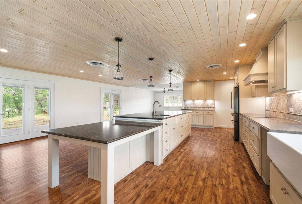 000 Nutty Brown Road, Austin, TX 78737 000 Nutty Brown Road, Austin, TX 78737