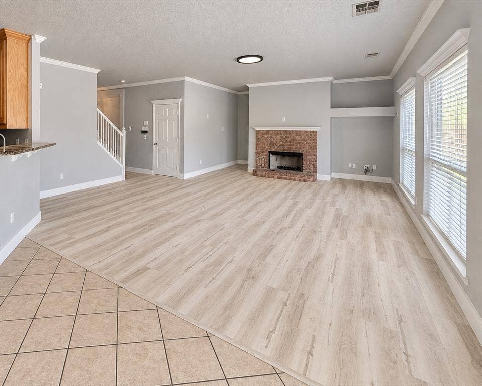 5709 Parkwood Trail, Haltom City, TX 76137 5709 Parkwood Trail, Haltom City, TX 76137