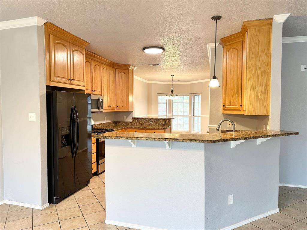 5709 Parkwood Trail, Haltom City, TX 76137 5709 Parkwood Trail, Haltom City, TX 76137