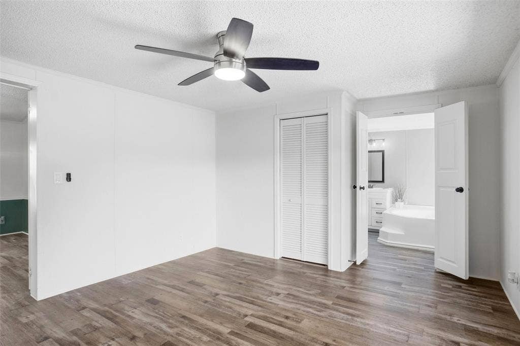 276 Wonder Drive, Springtown, TX 76082 Master Bedroom Heading to Master Bathroom