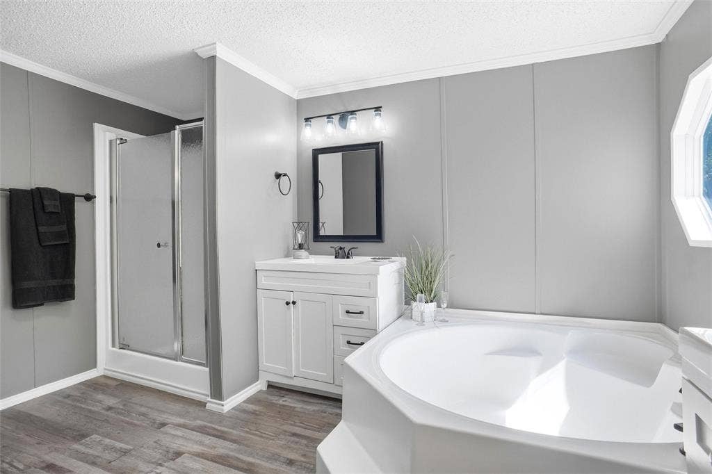 276 Wonder Drive, Springtown, TX 76082 Master Bathroom
