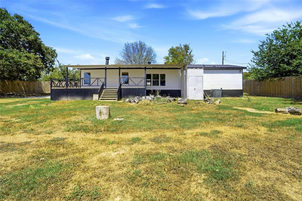 276 Wonder Drive, Springtown, TX 76082 Back of Home