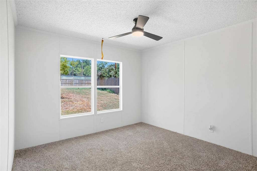 276 Wonder Drive, Springtown, TX 76082 2nd Bedroom