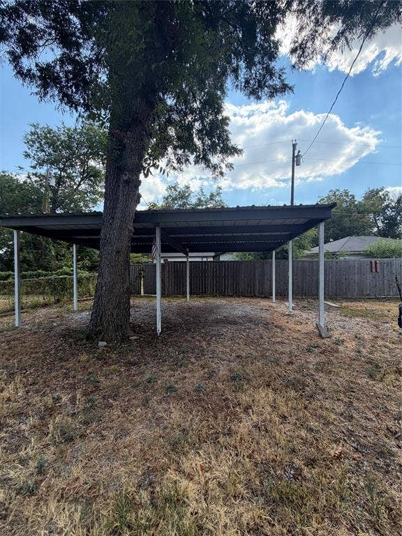 1324 Dale Drive, Garland, TX 75041 1324 Dale Drive, Garland, TX 75041