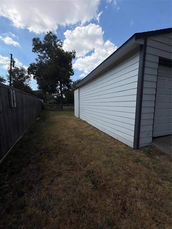 1324 Dale Drive, Garland, TX 75041 1324 Dale Drive, Garland, TX 75041