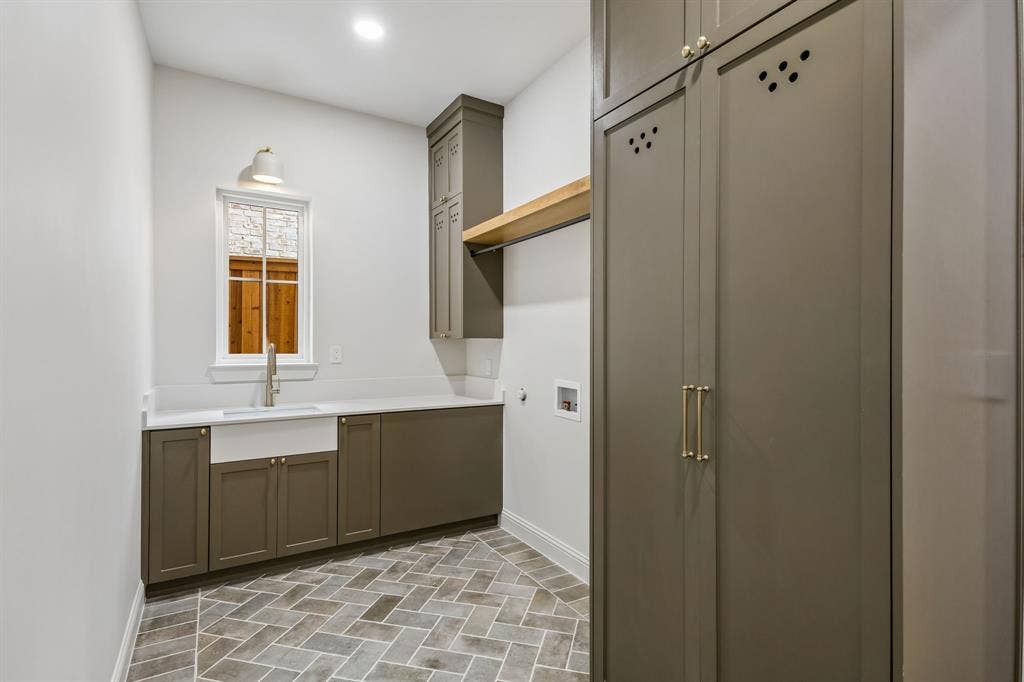 6250 Palo Pinto Avenue, Dallas, TX 75214 6250 Palo Pinto Avenue, Dallas, TX 75214