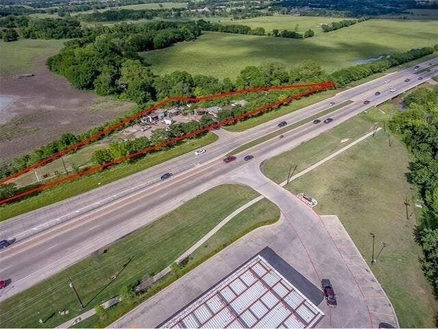 1005 E University Drive, McKinney, TX 75069 1005 E University Drive, McKinney, TX 75069