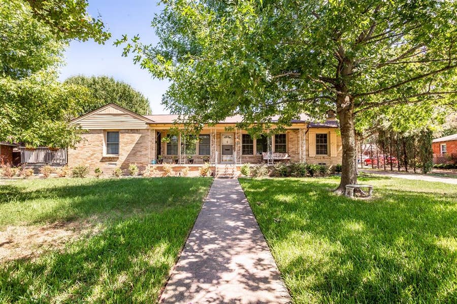 Property photo for 9344 San Fernando Way, Dallas, TX