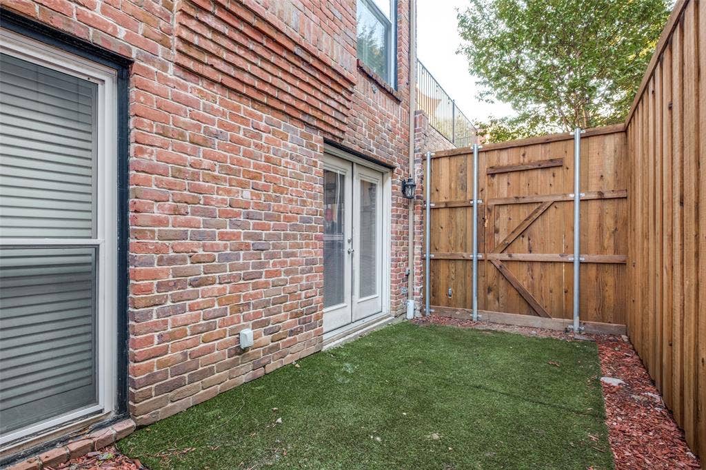4231 Holland Avenue, #A, Dallas, TX 75219 4231 Holland Avenue, #A, Dallas, TX 75219