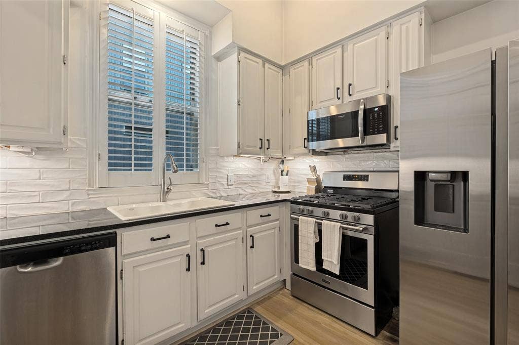 4231 Holland Avenue, #A, Dallas, TX 75219 4231 Holland Avenue, #A, Dallas, TX 75219
